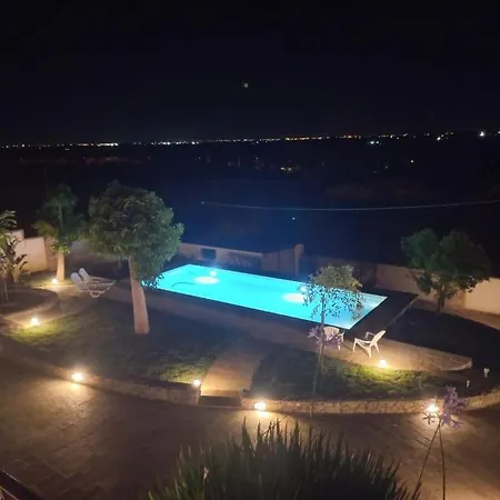 Bella Vista